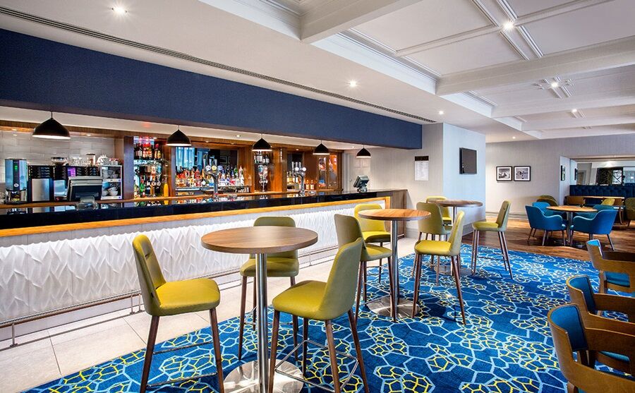 דייס Leonardo Hotel - Formerly Jurys Inn And Conference Venue Aberdeen Airport מראה חיצוני תמונה